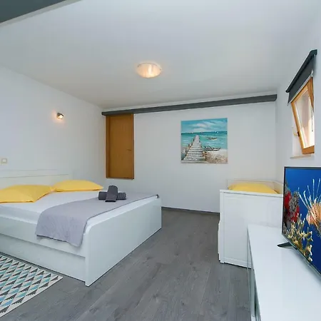 Nadalina Apartamento *